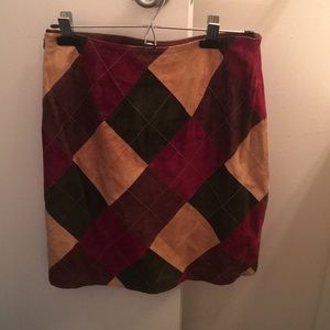 Suede skirt size 6